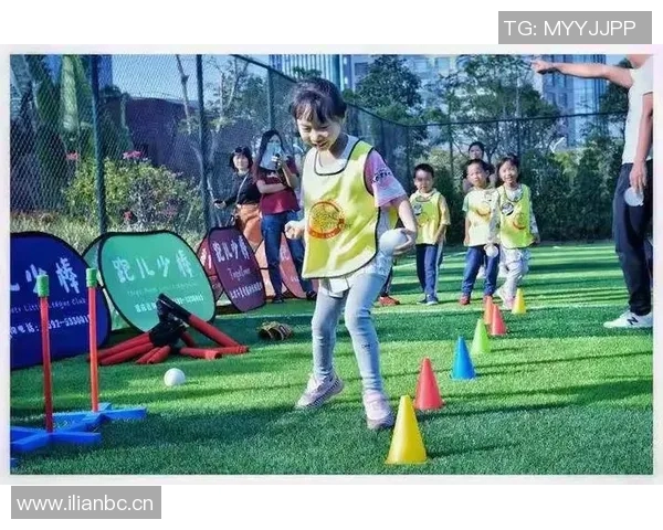 儿童快乐成长之道：探秘Teeball比赛的趣味与教育价值